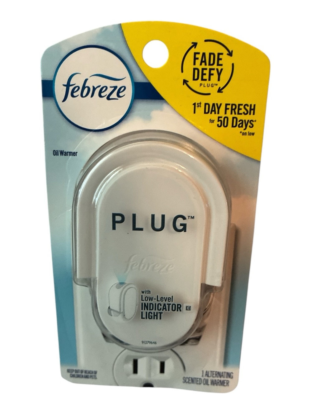 Febreze Plug Air Freshener Alternating Scented Oil Warmer
